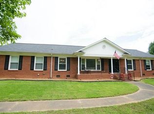 4724 Maple Knoll Ave, Charlotte, NC 28212
