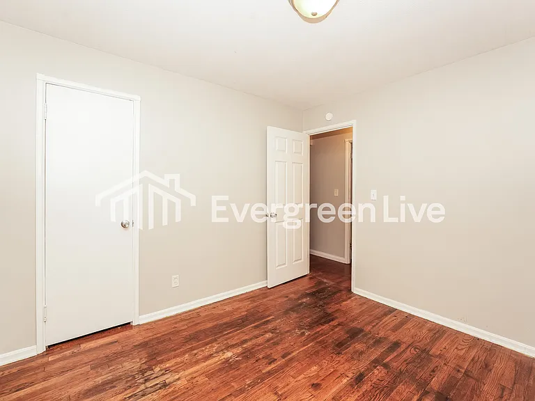1307 Cedar Dr — Photo 12