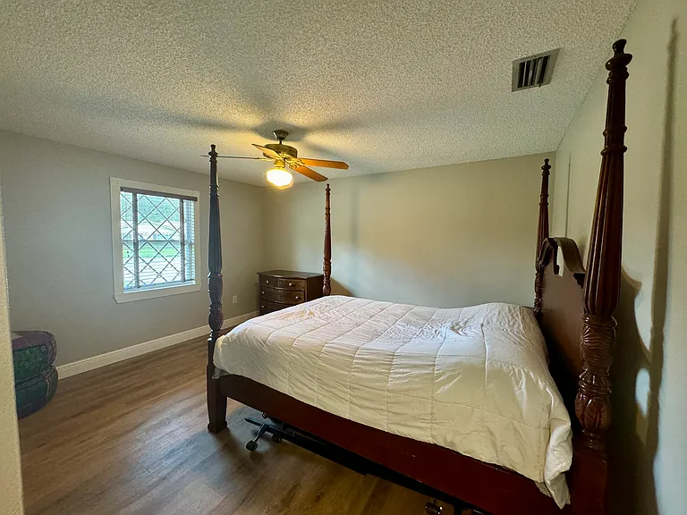 1626 Hollingsworth Crk — Photo 15