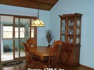 41 Putting Green Ln, Prospect, CT 06712