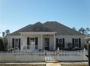 1443 Savannah St, Covington, LA 70433