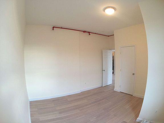 5th image of 669 E 21st St APT 2F