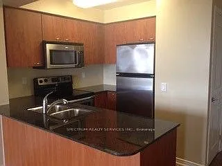 310 Red Maple Rd #501 — Photo 10