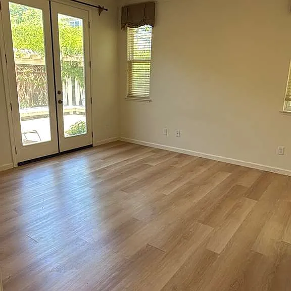 308 Winemaker Way — Photo 11