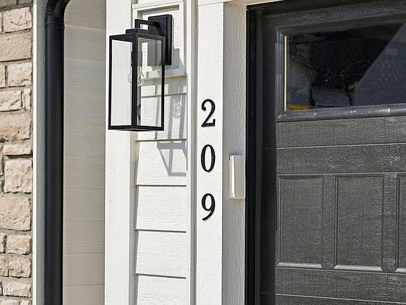 2nd image of 209 Winston Pl
