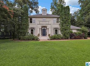 4001 Marthas Cir, Vestavia, AL 35243