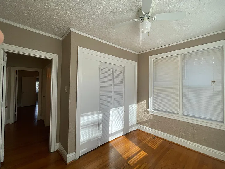 7287 Delmar Blvd #1E — Photo 15