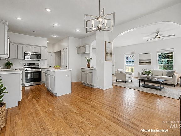 5th image of 2564 N Monaco Way