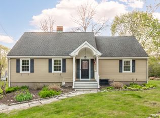 123 Hilltop Dr, Trumbull, CT 06611