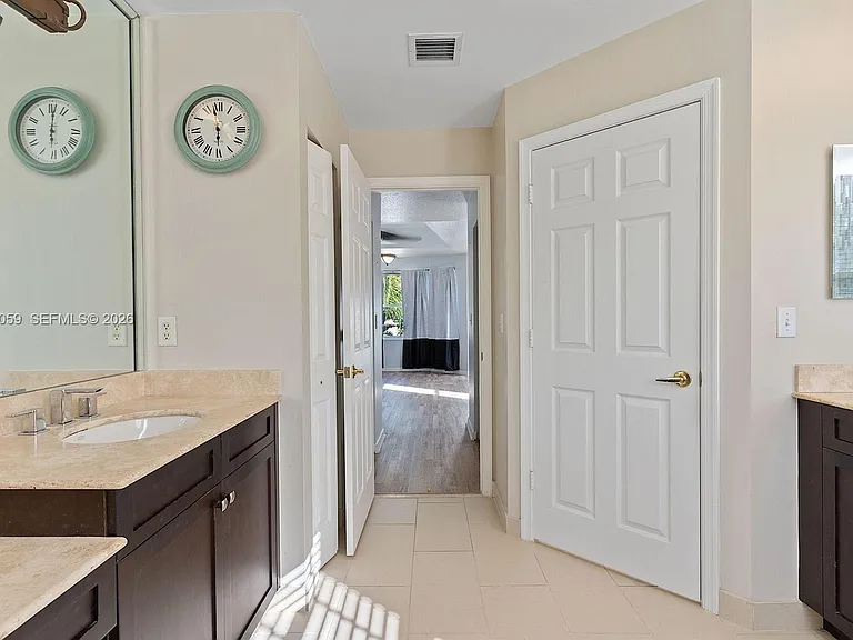 9869 Woodworth Ct — Photo 23