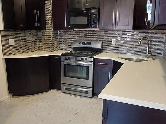 4th image of 261 Kearney Ave Floor 2