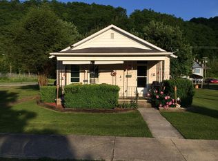 415 2nd Ave, Marlinton, WV 24954