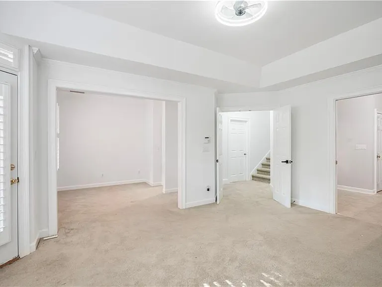 3405 Regent Pl SW — Photo 21