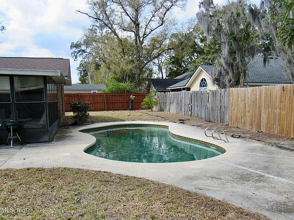 5th image of 6037 BRIARFOREST Road N