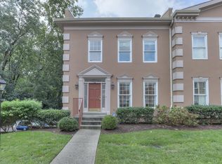 3045 Woodlawn Dr, Nashville, TN 37215