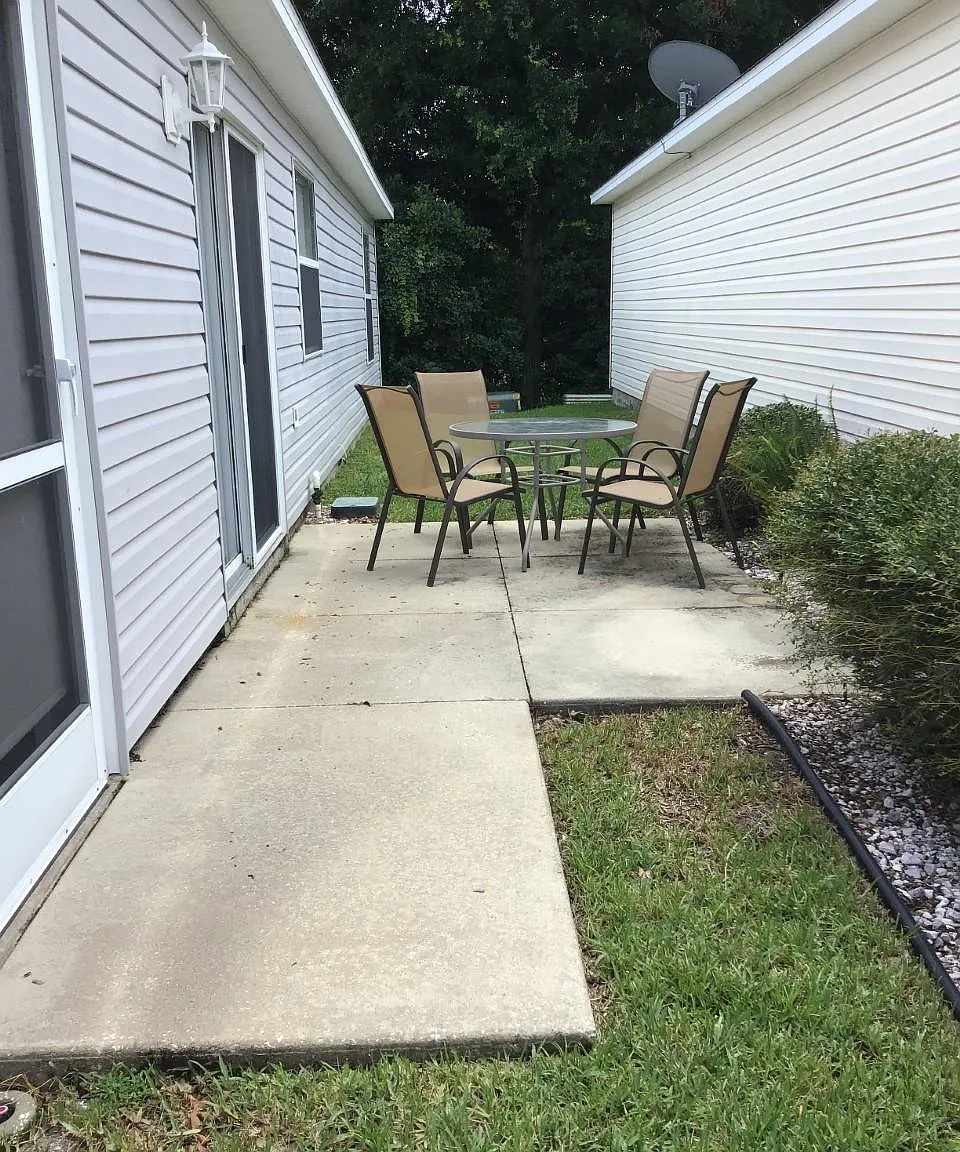 2 bed, 1182 sqft, $2,000 — Photo 2