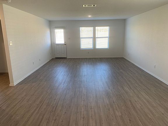 4th image of 9947 Mill Path