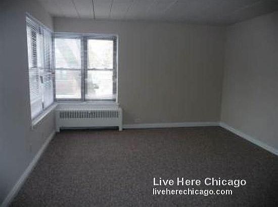 2nd image of 1360 W Touhy Ave APT 306