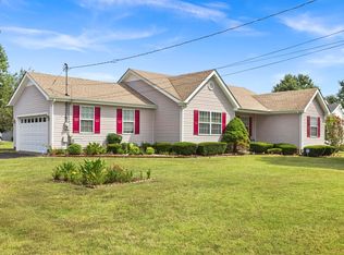 1701 Jamie Dr, Columbia, TN 38401