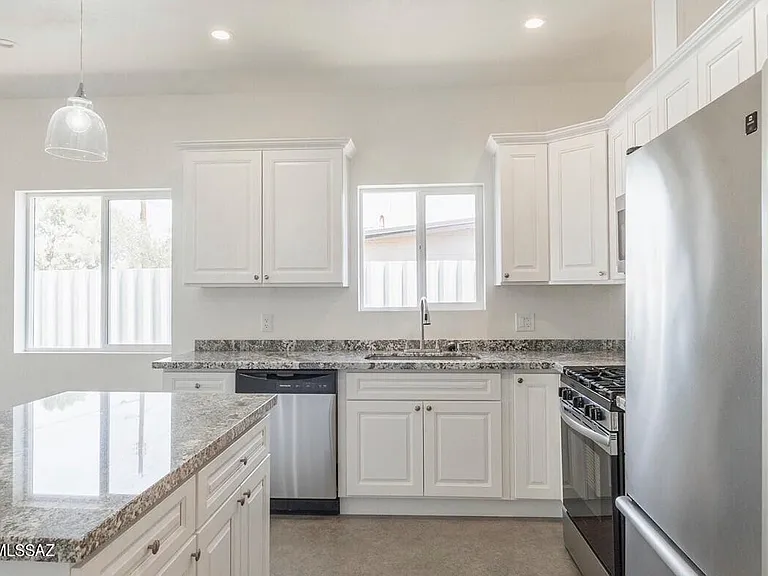 4153 E Bermuda St #2 — Photo 1