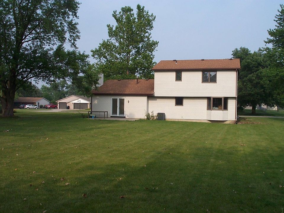 2nd image of 5525 Joyce Ave