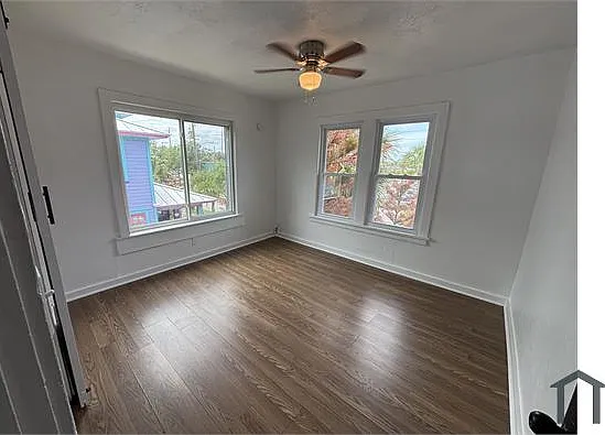 217 Congress Ave — Photo 10