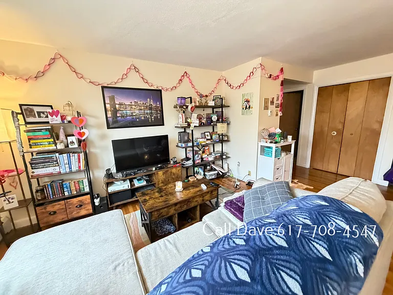33 Gardner St #15 — Photo 9