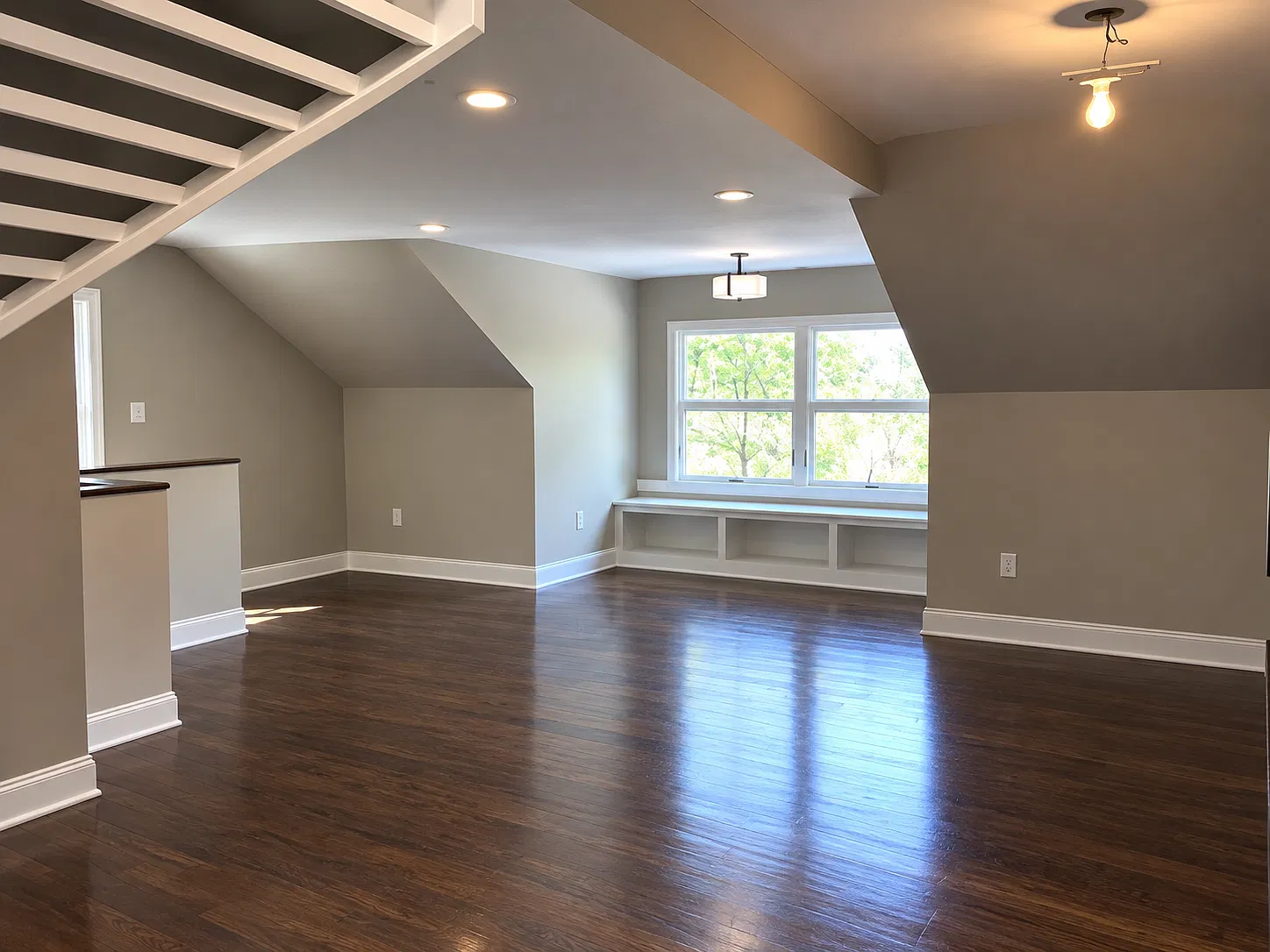 1 bed, 750 sqft, $2,075 — Photo 4