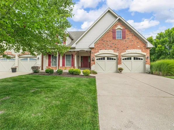 1206 Silver Fern Dr, Lake Saint Louis, MO 63367