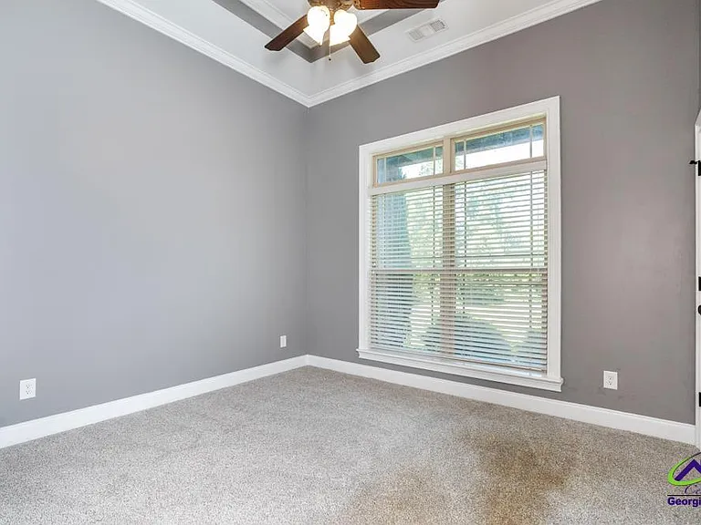 1052 Chattahoochee Dr — Photo 32