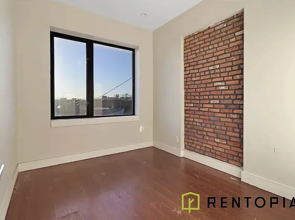 17 Troutman Street image 3 of 14