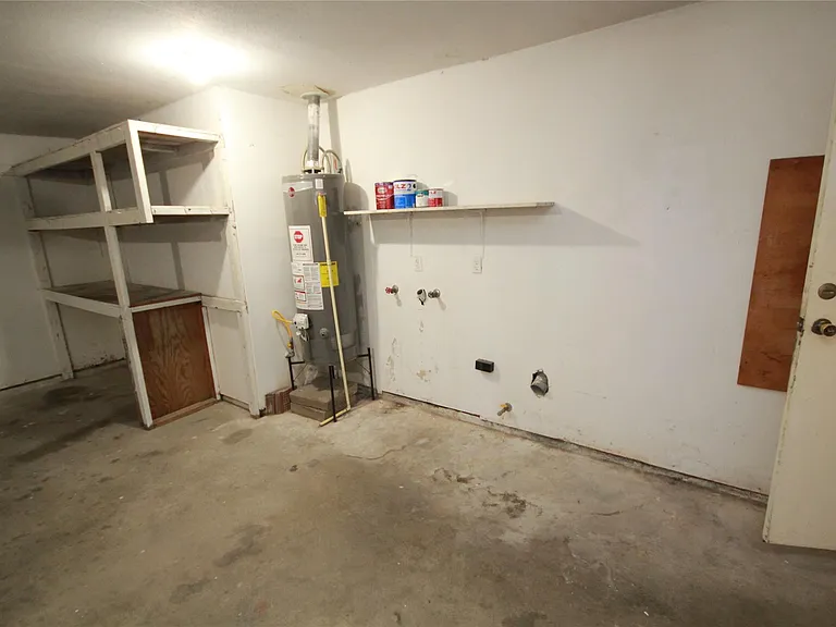 5302 Town Park Blvd — Photo 18