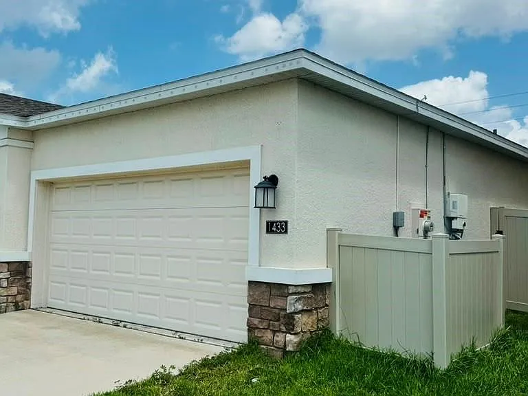 1433 Deepwater Cir #A — Photo 2