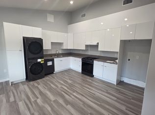 8460 N Nestle Ave, Northridge, CA 91325