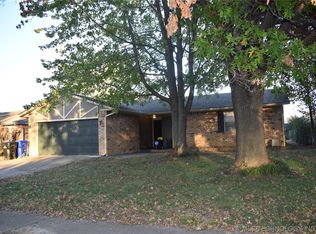 1647 S Pecan Ave W, Broken Arrow, OK 74012
