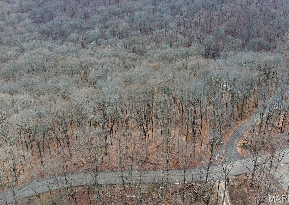 2nd image of 636 Hoene Ridge Estates Dr