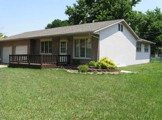 2749 Bret Ave, Salina, KS 67401
