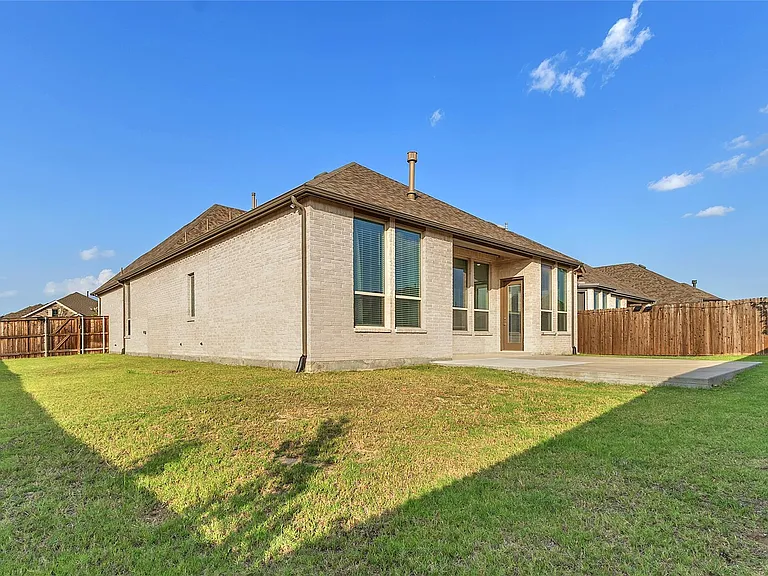 1805 Everglades Dr — Photo 31