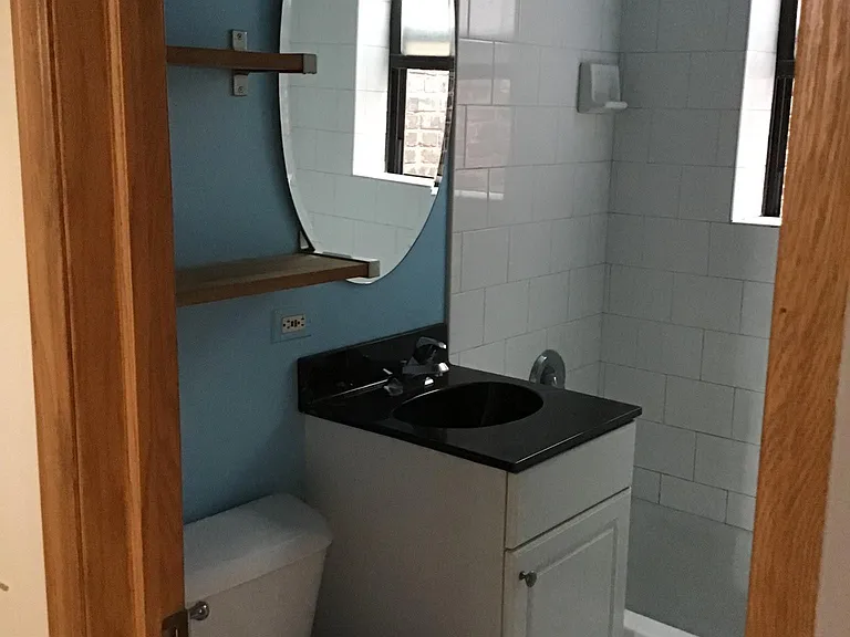 45 N Paulina St #3 — Photo 12