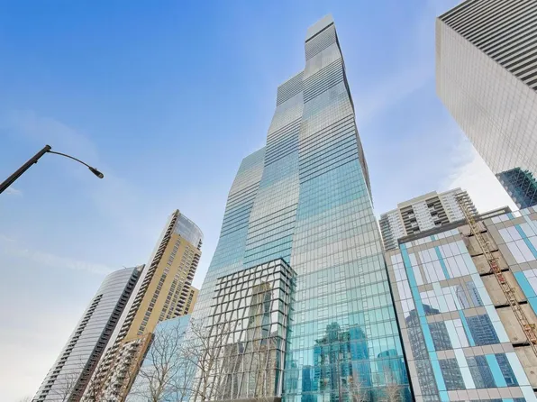 363 E Wacker Dr #2708, Chicago, IL 60601