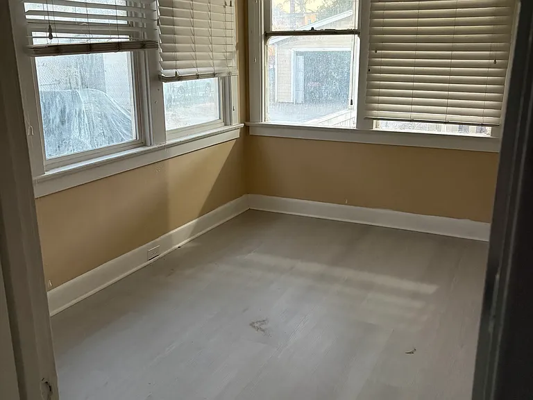 3523 Ottawa Ave — Photo 19