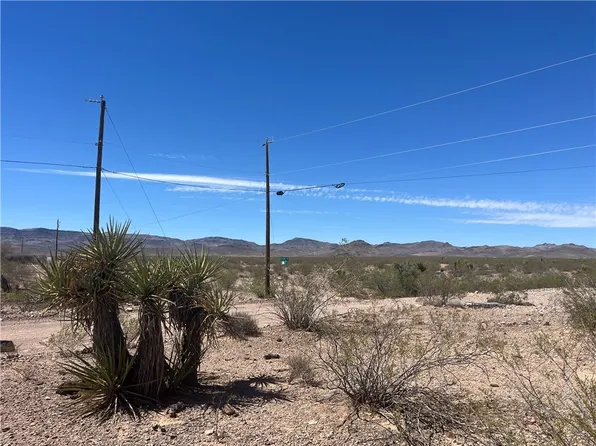 1 & 16 W Chinle Dr, Golden Valley, AZ 86413