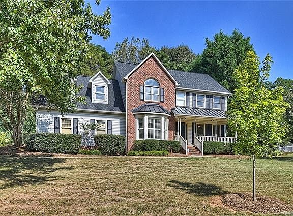 2nd image of 1805 Southridge Dr