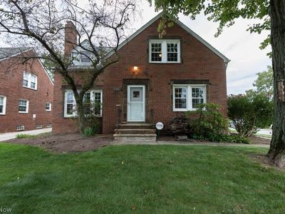 2099 Miramar Blvd, South Euclid, OH, 44121
