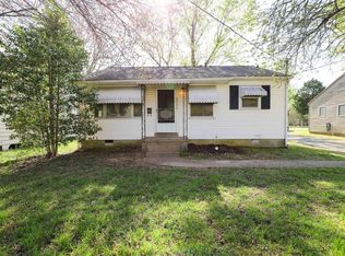 2926 Mayfield Rd, Paducah, KY 42003