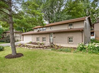 5120 Lowry Ter, Golden Valley, MN 55422