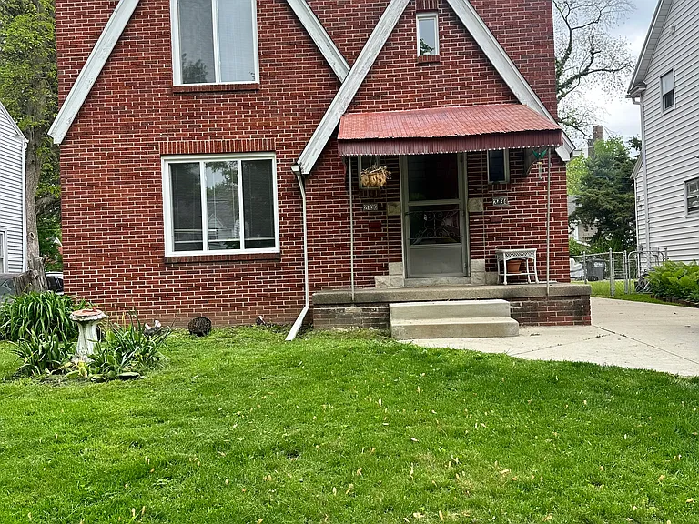 2736 Gunckel Blvd — Photo 1