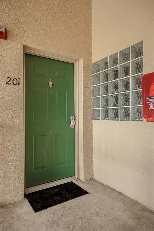 3 bed, 2.0 bath, 1151 sqft, $1,750 — Photo 3