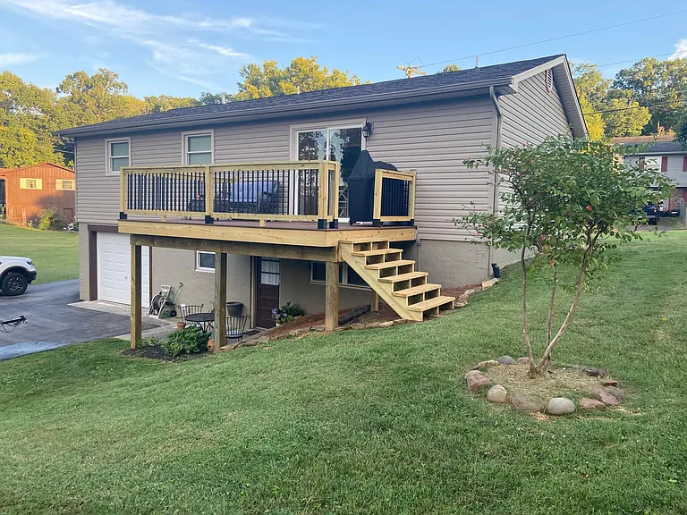 4325 W Scarlett Ln — Photo 2