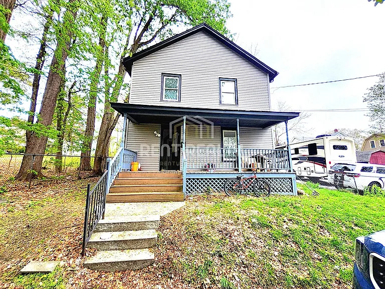 26 Clinton St — Photo 1